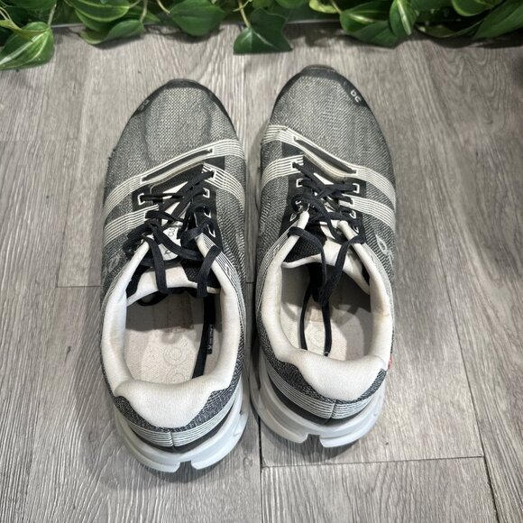 On Running CloudGo Men's Size 9.5 Running Athletic Shoes Black Gray Sneakers - Picture 6 of 11